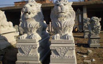 门口放石狮子的讲究和寓意 石狮子文化起源于唐朝
